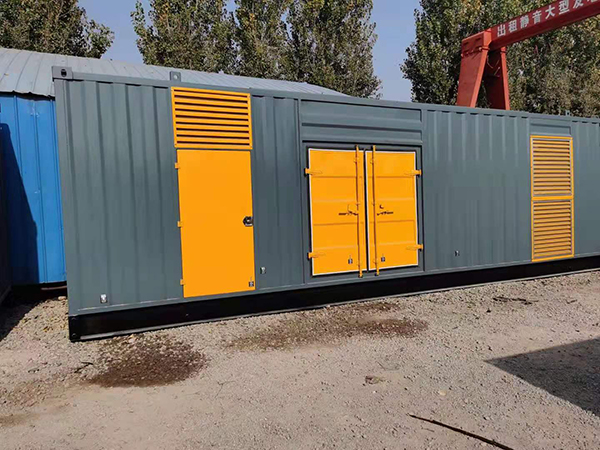 西区300kw 柴油发电机组用多大的空气开关？